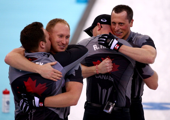 getty_curlingakanadamiehet20140221