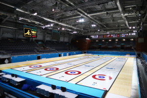 getty_curlinghalli20140206