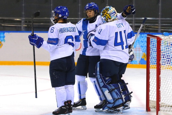 getty_naisleijonat20140216