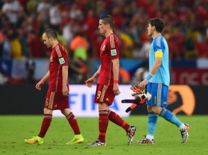 getty_iniestatorrescasillas20140618