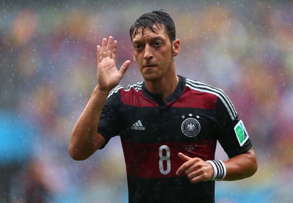 getty_ozilmesut20140626