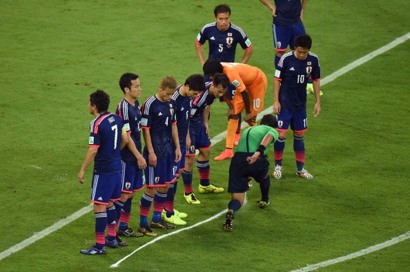 getty_referee20140616