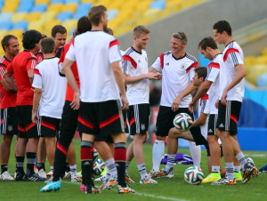 getty_saksaharjoitukset20140703