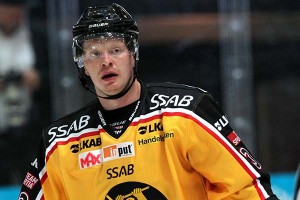 t_LuleaHockeyLennartPetrell2015