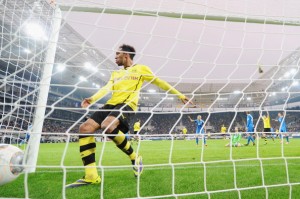 getty_aubameyangpeirreemerick20131227