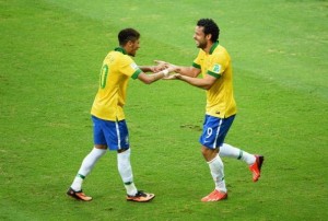 getty_neymarfred20130627