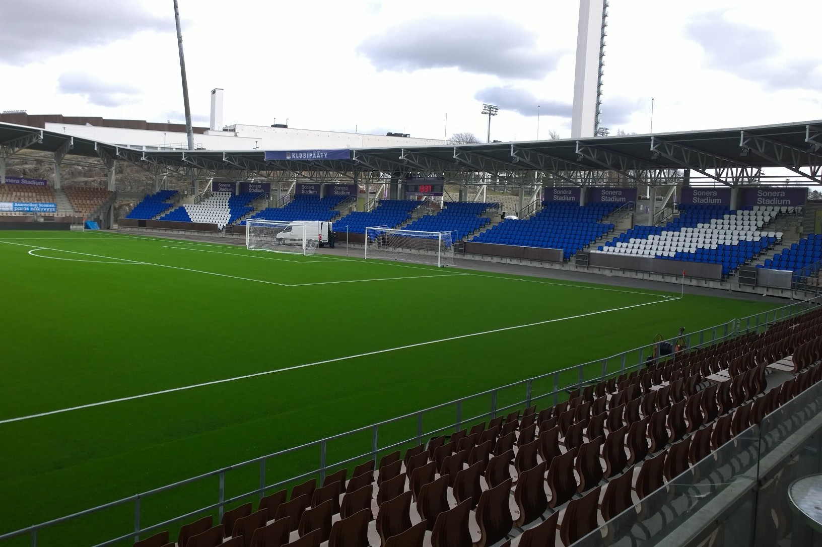 pm_sonerastadionhjk2015g