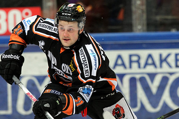 t_KooKooTuomasHuhtanen2015a
