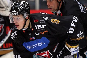 t_KarpatJessePuljujarvi2015b