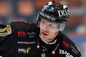 t_KarpatMikaPyorala2015b