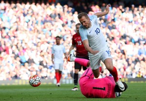 getty_Kane_Harry_20160522