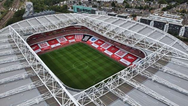 Emirates_Stadium_2020