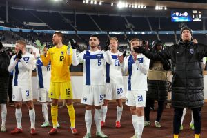 t_huuhkajat_260324-043