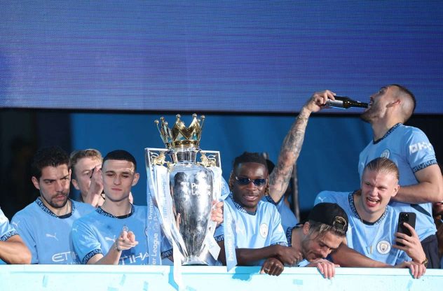 aop_manchestercitymestari24