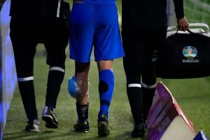 aop_huuhkajakuvitus20220611